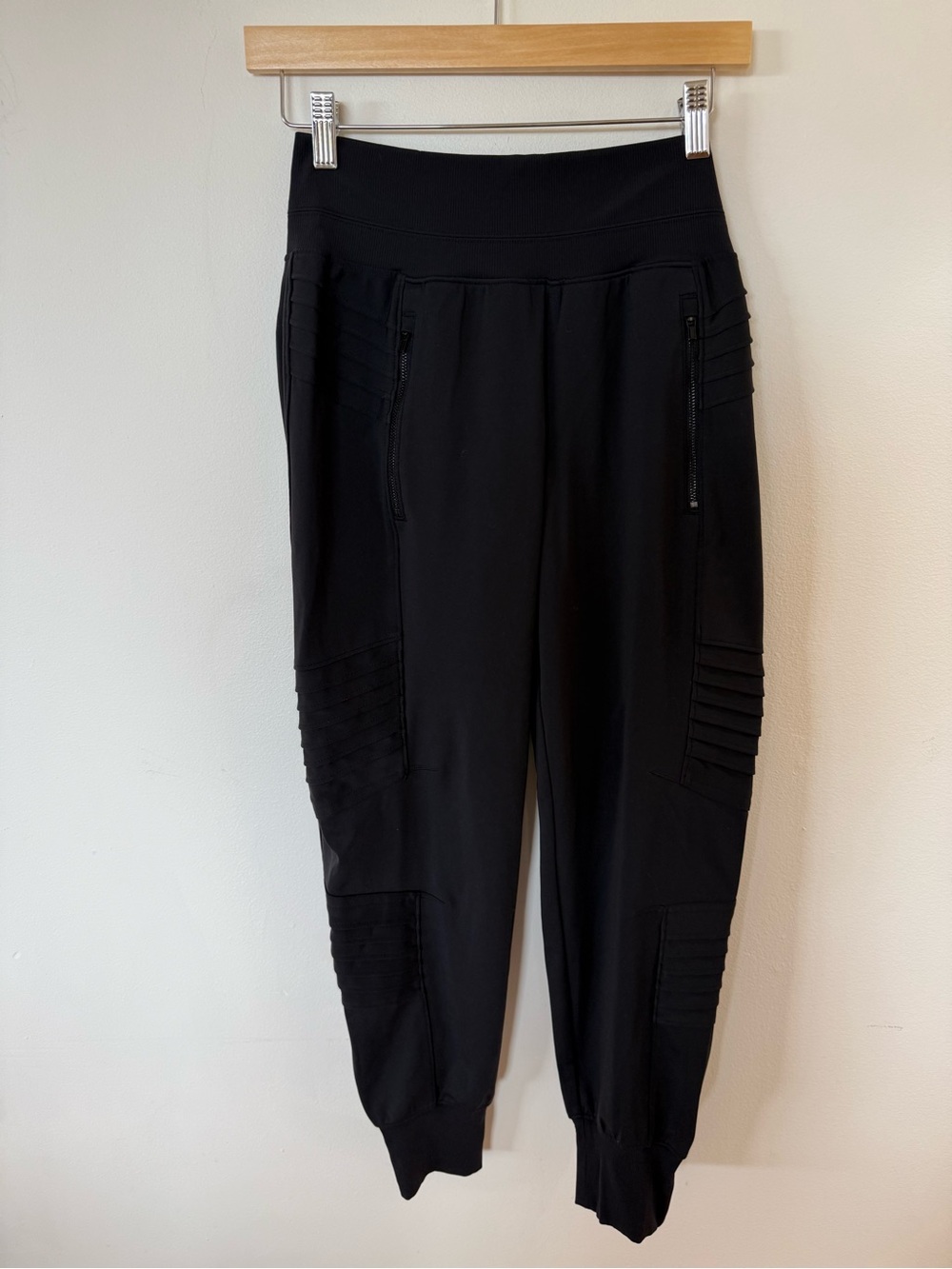 Athleta Black Rib-Panel Cargo Joggers